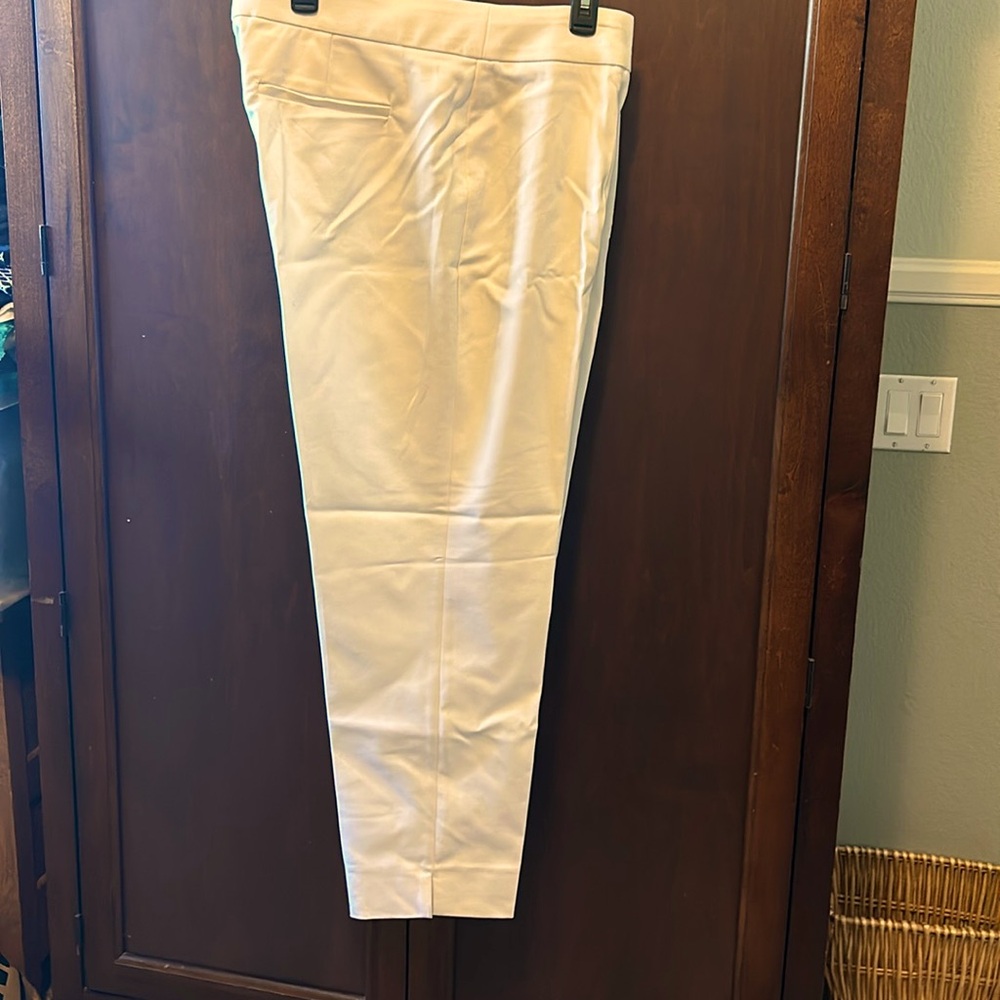 Michael Kors Women’s White Pant - Sz 16 - NWT